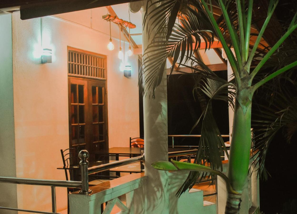 Myr-O Homestay Kombichankulama Exterior foto
